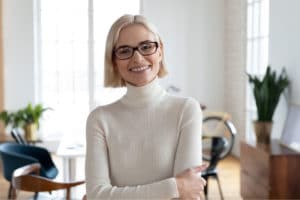 (EMDR) therapy is a psychological stress-relieving technique that relies on interactive psychotherapy techniques.